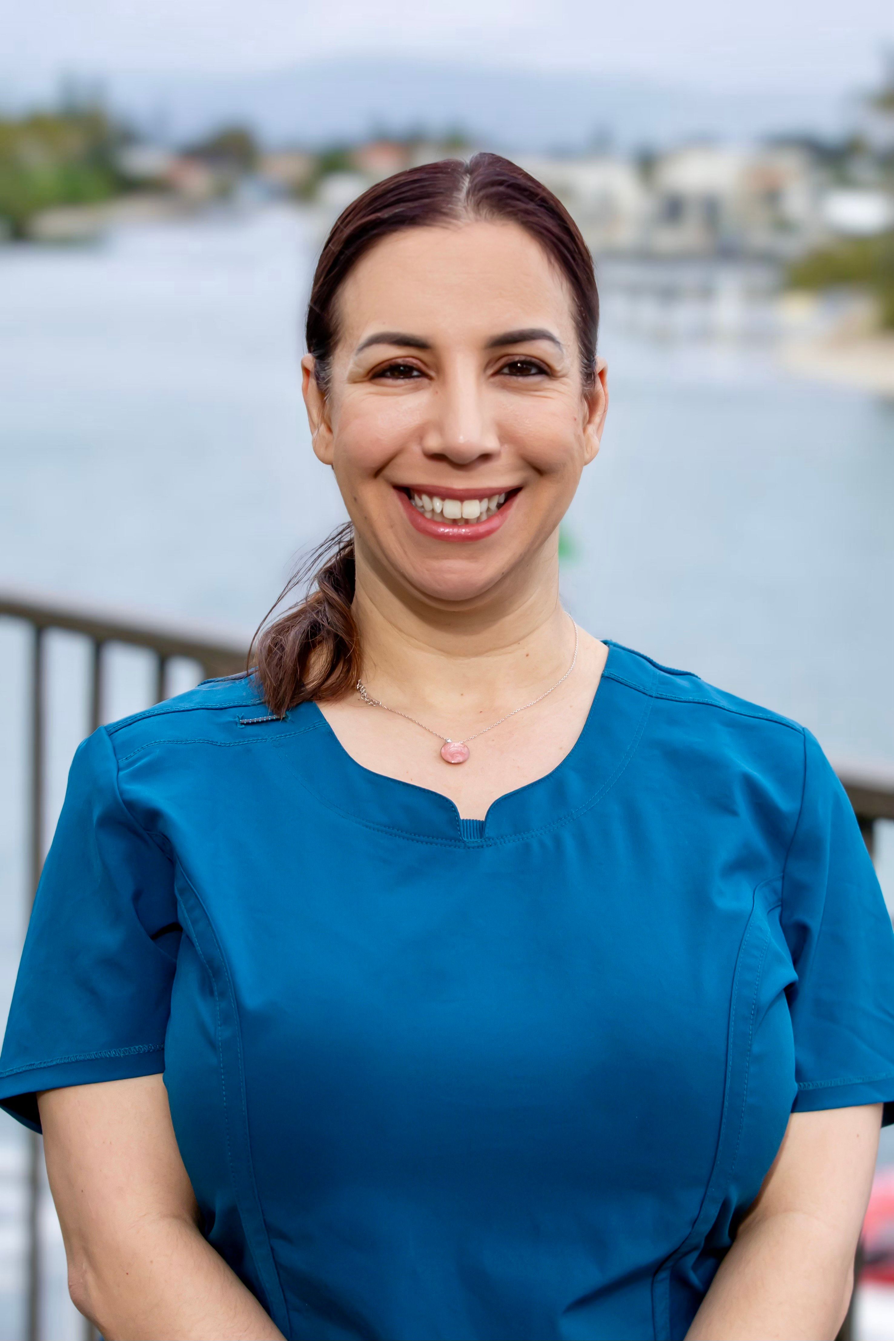 Nes - Professional headshot