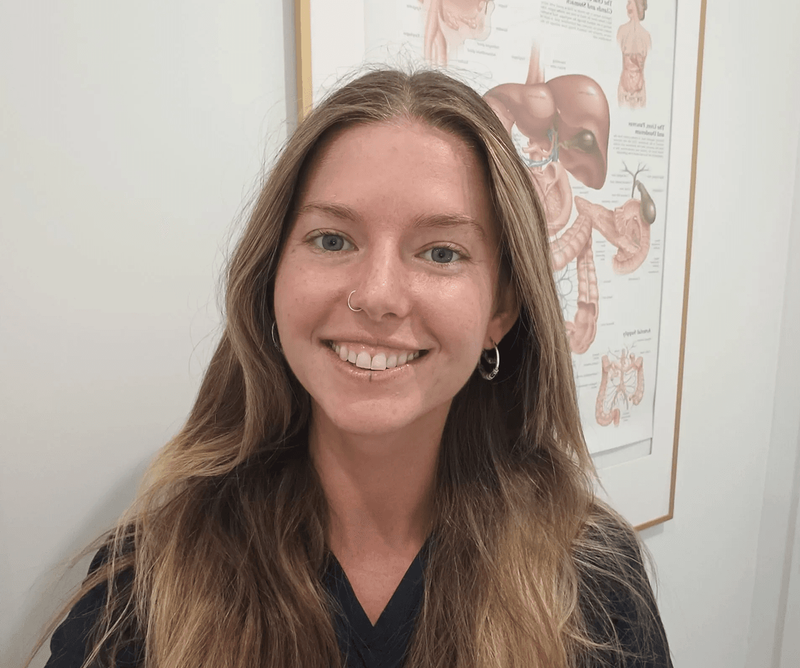 Zoe Begg - Professional headshot